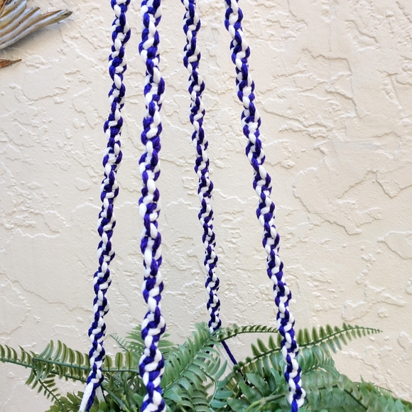 Plant Hanger Hand Crafted Macrame Purple White Botanical Geometric Boho - Picture 7 of 14